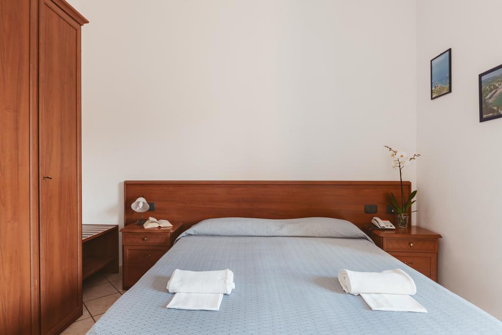 Hotel Bellavista Маера Экстерьер фото